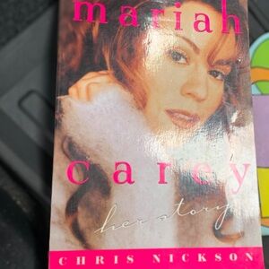 Mariah Carey: Her Story Paperback by Chris Nickson